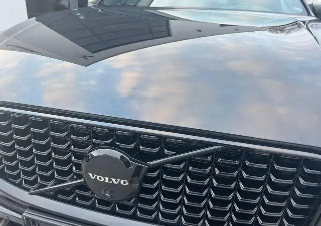 VOLVO XC 60 B5 B AWD Plus Black Edition