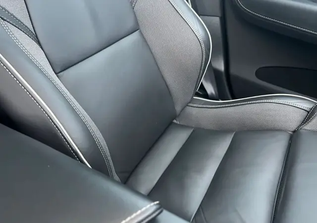 VOLVO XC 60 B5 B AWD Plus Black Edition