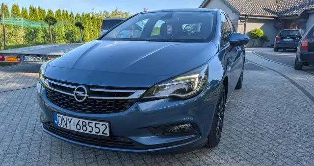 OPEL Astra 1.4 Turbo Innovation