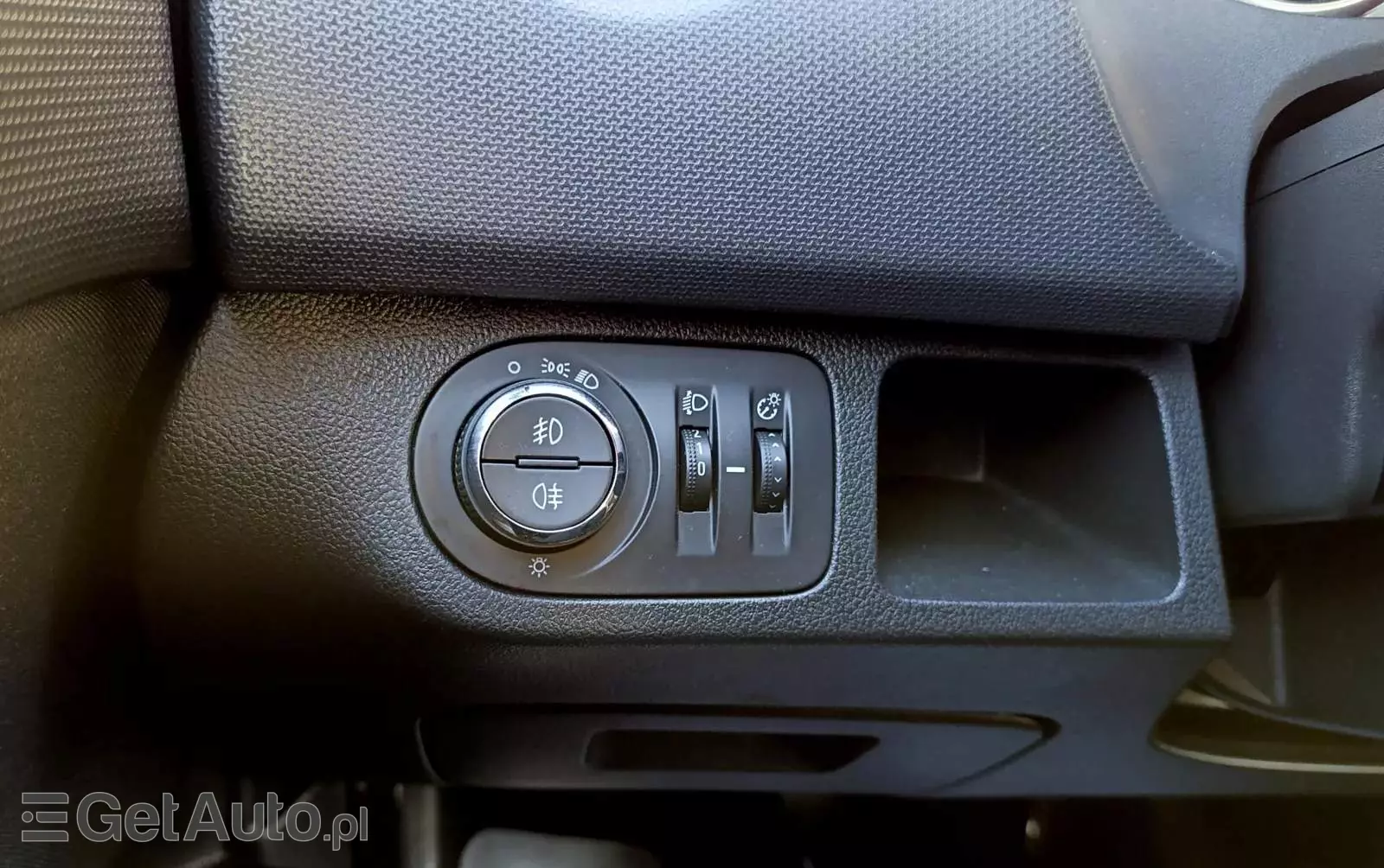 OPEL Meriva 1.4 Essentia