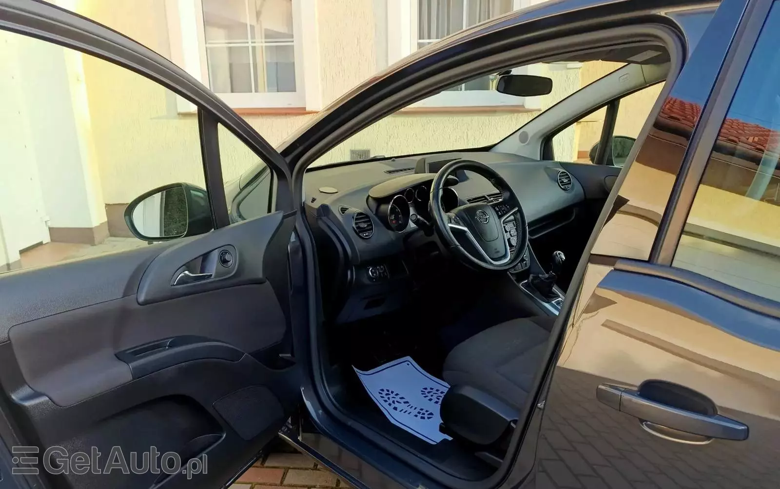 OPEL Meriva 1.4 Essentia