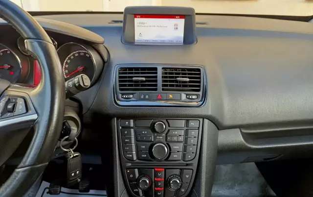 OPEL Meriva 1.4 Essentia