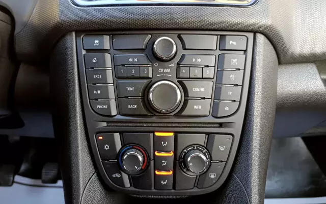 OPEL Meriva 1.4 Essentia