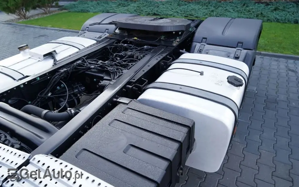 MAN TGX 18.500 / MEGA /  LOW DECK /  XLX / RETARDER / NAVI / PO KONTRAKCIE SERWISOWYM / SPROWADZONY 