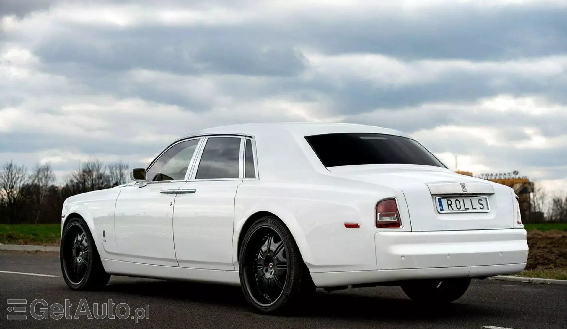 ROLLS-ROYCE Phantom 