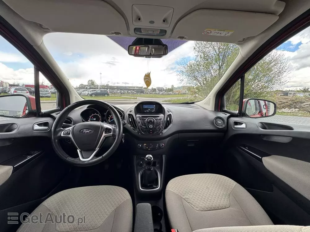 FORD Tourneo Courier 