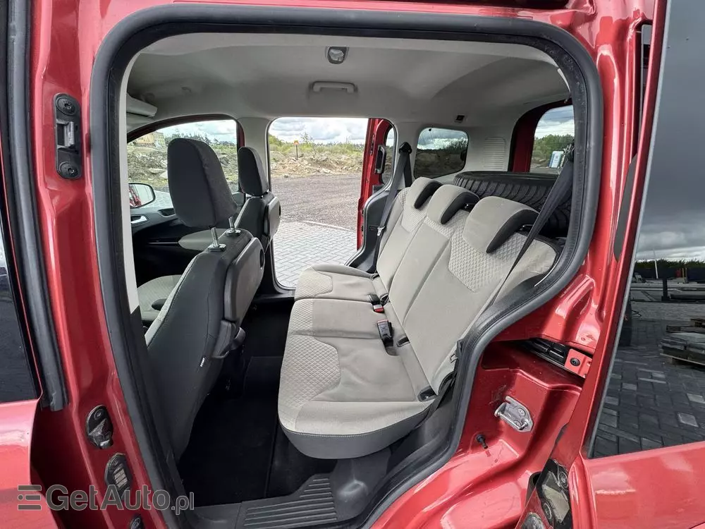 FORD Tourneo Courier 