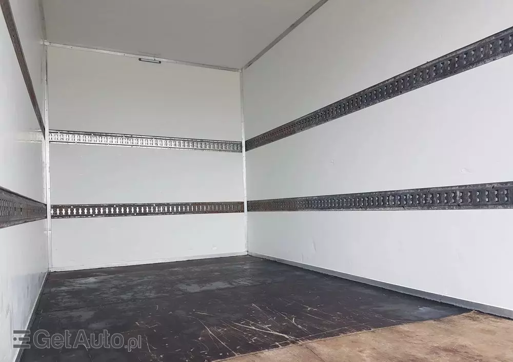 MERCEDES-BENZ Sprinter KONTENER 8EP 4,21x2,15x2,30 KLIMA 314 CDI MANUAL 