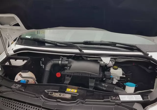 MERCEDES-BENZ Sprinter KONTENER 8EP 4,21x2,15x2,30 KLIMA 314 CDI MANUAL 