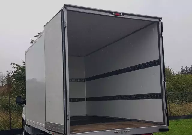 MERCEDES-BENZ Sprinter KONTENER 8EP 4,21x2,15x2,30 KLIMA 314 CDI MANUAL 