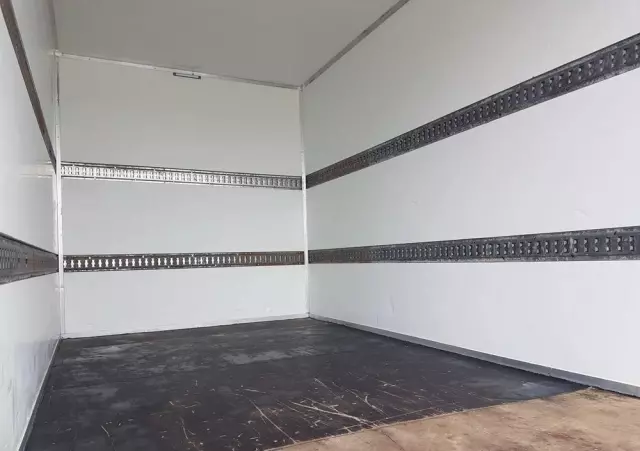 MERCEDES-BENZ Sprinter KONTENER 8EP 4,21x2,15x2,30 KLIMA 314 CDI MANUAL 