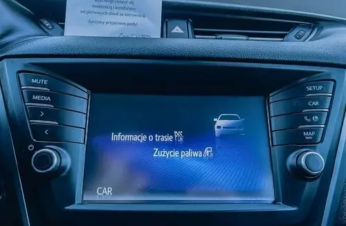 TOYOTA Avensis 