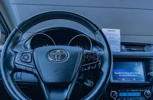 TOYOTA Avensis 