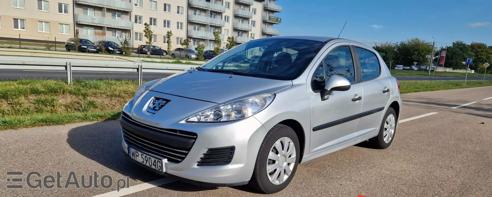 PEUGEOT 207 1.4 (73 KM)