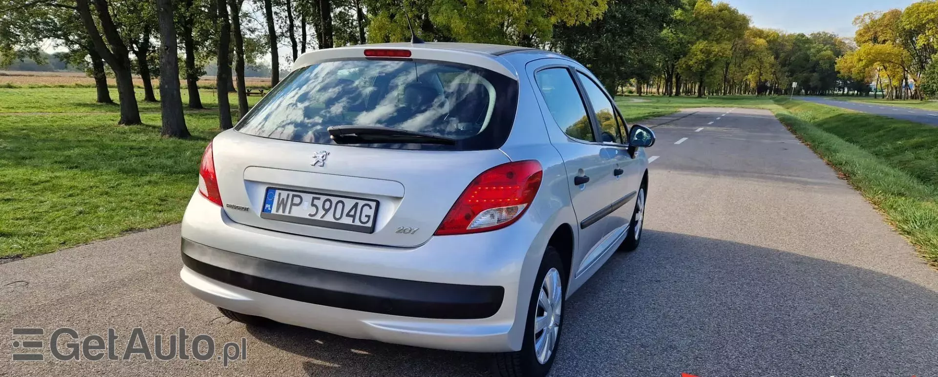 PEUGEOT 207 1.4 (73 KM)
