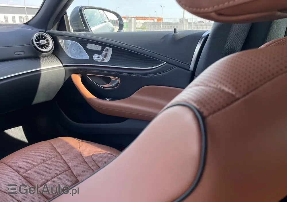 MERCEDES-BENZ CLS 300 d 4Matic 9G-TRONIC AMG Line