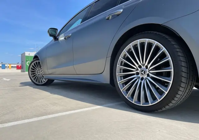 MERCEDES-BENZ CLS 300 d 4Matic 9G-TRONIC AMG Line