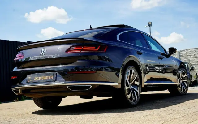 VOLKSWAGEN Arteon 2.0 TDI SCR DSG R-Line Edition
