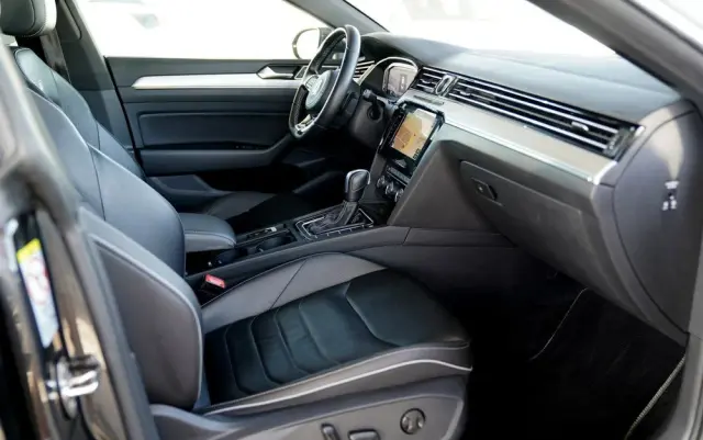 VOLKSWAGEN Arteon 2.0 TDI SCR DSG R-Line Edition