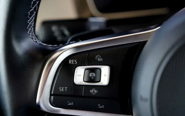 VOLKSWAGEN Arteon 2.0 TDI SCR DSG R-Line Edition