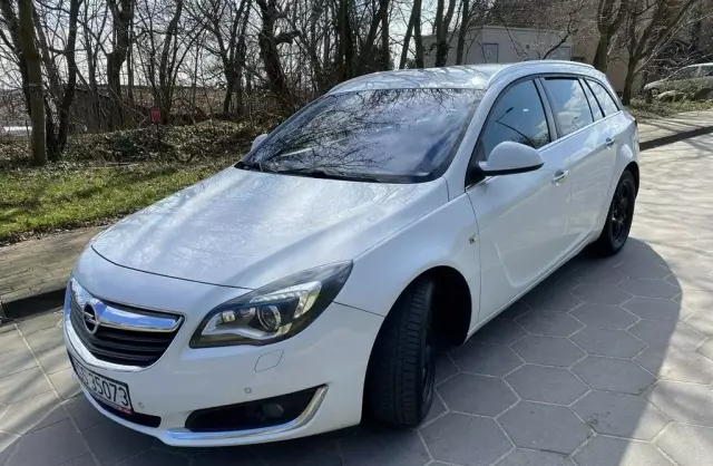 OPEL Insignia 