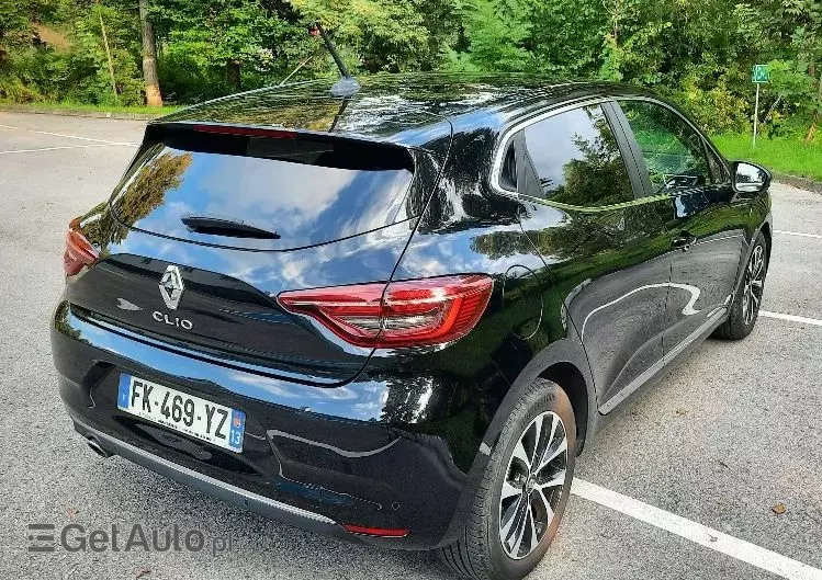 RENAULT Clio 1.0 TCe Intens
