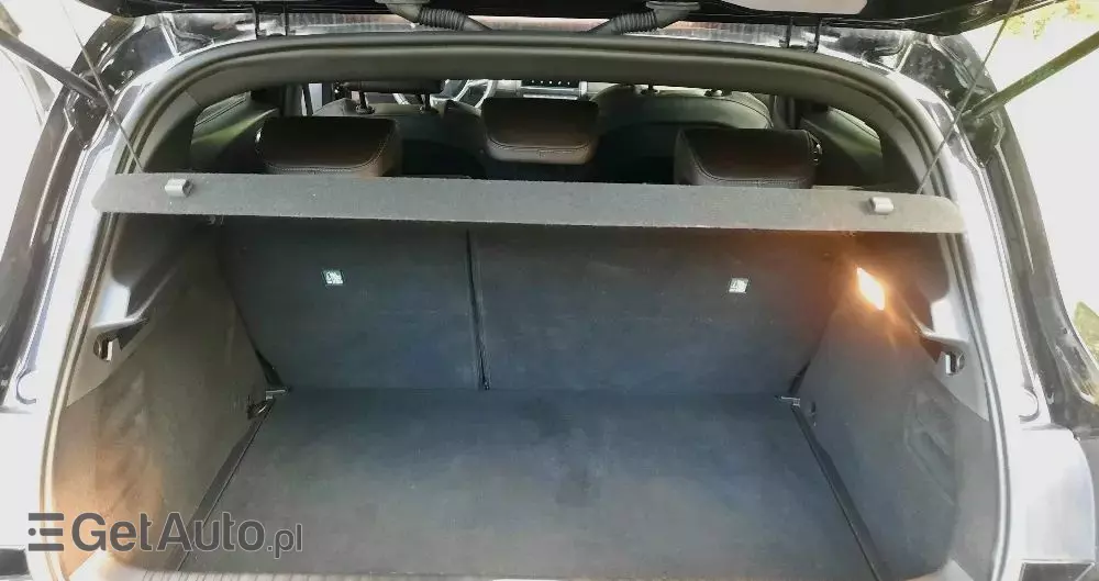 RENAULT Clio 1.0 TCe Intens