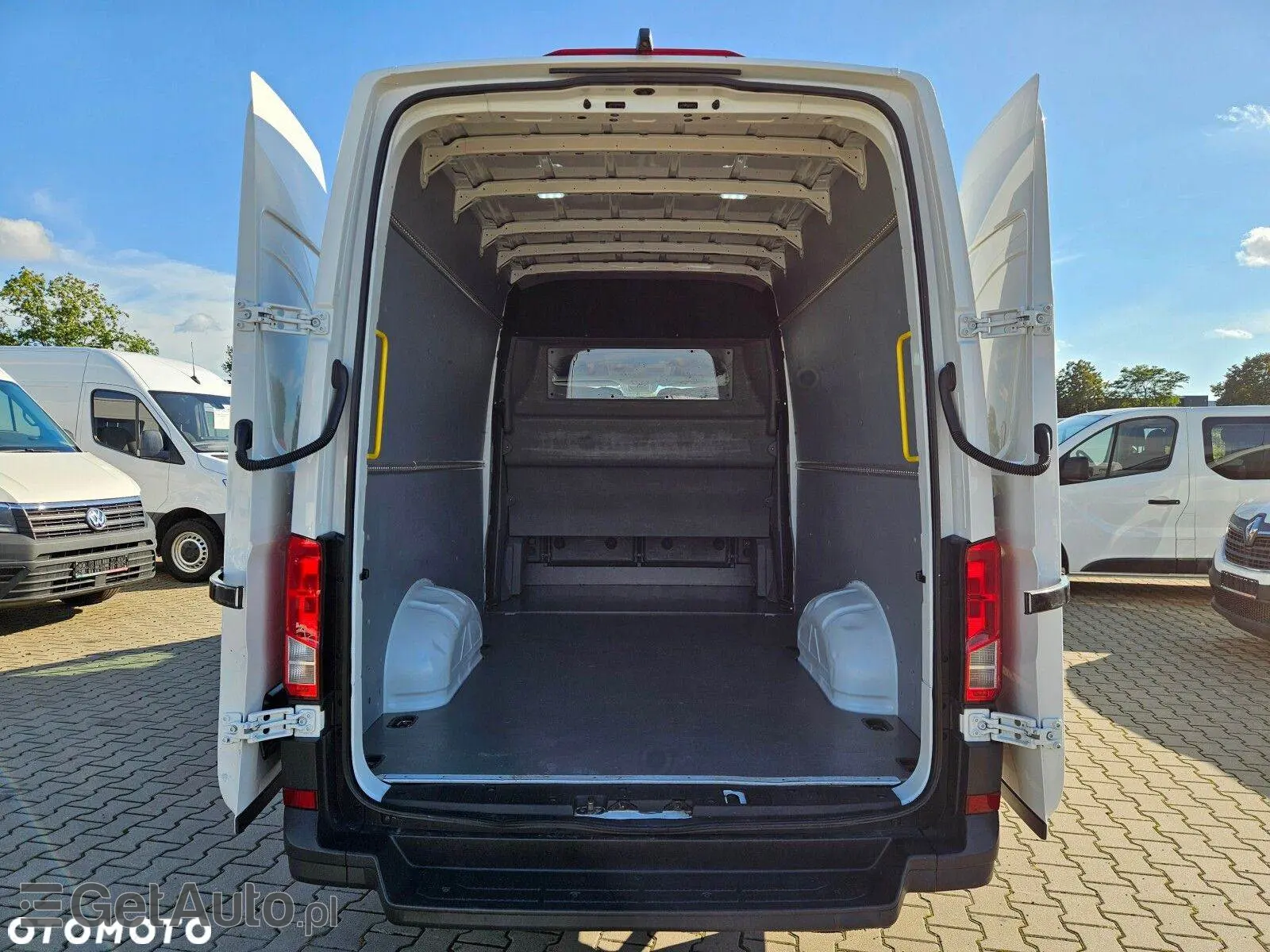 VOLKSWAGEN Crafter L