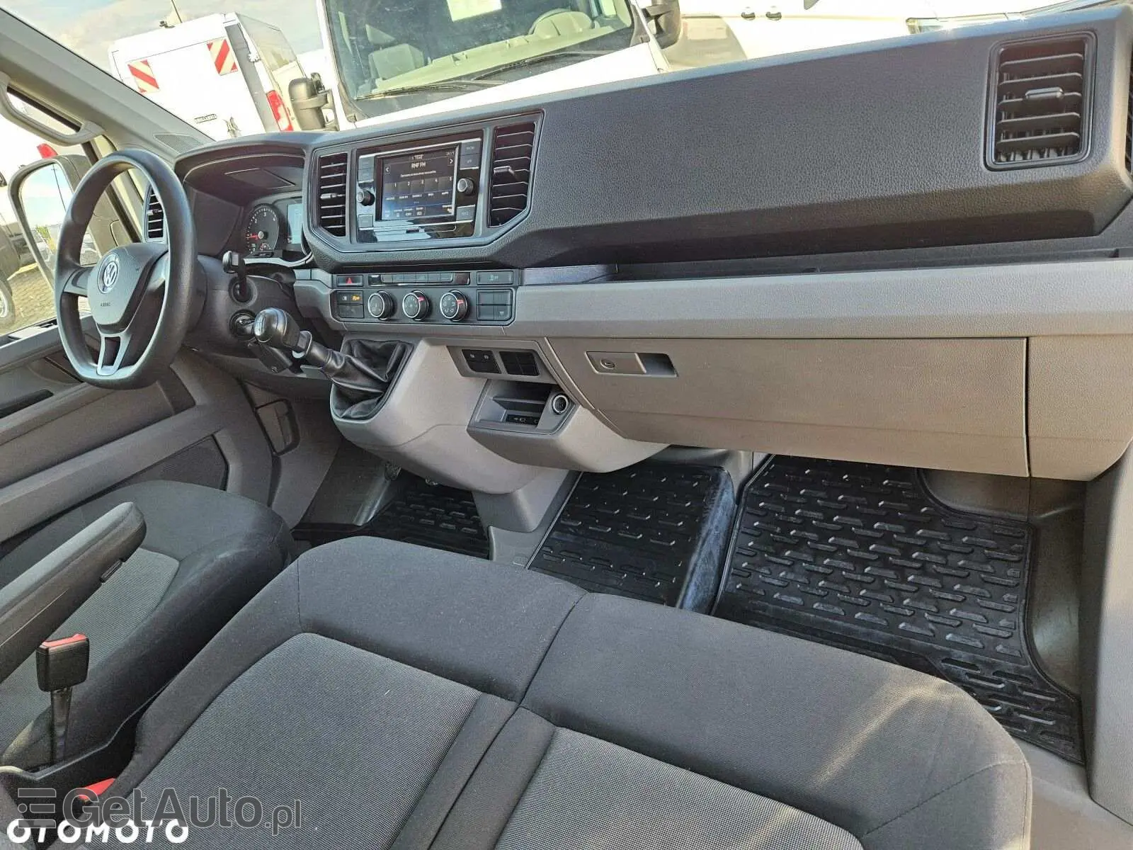 VOLKSWAGEN Crafter L