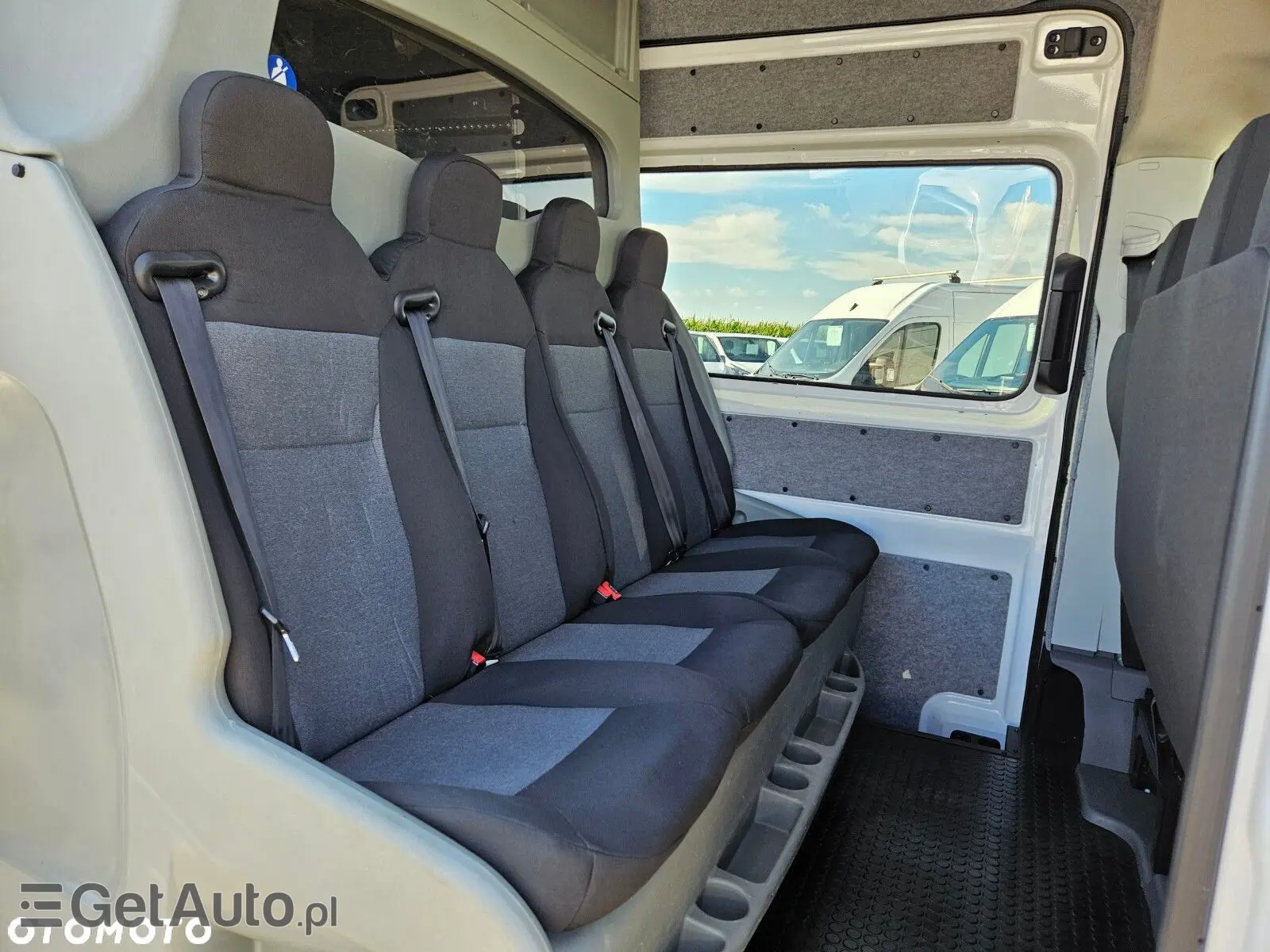 VOLKSWAGEN Crafter L