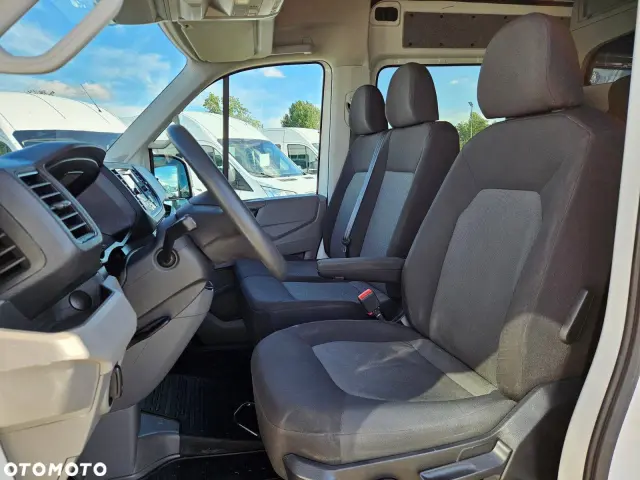 VOLKSWAGEN Crafter L