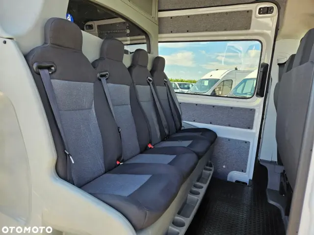 VOLKSWAGEN Crafter L