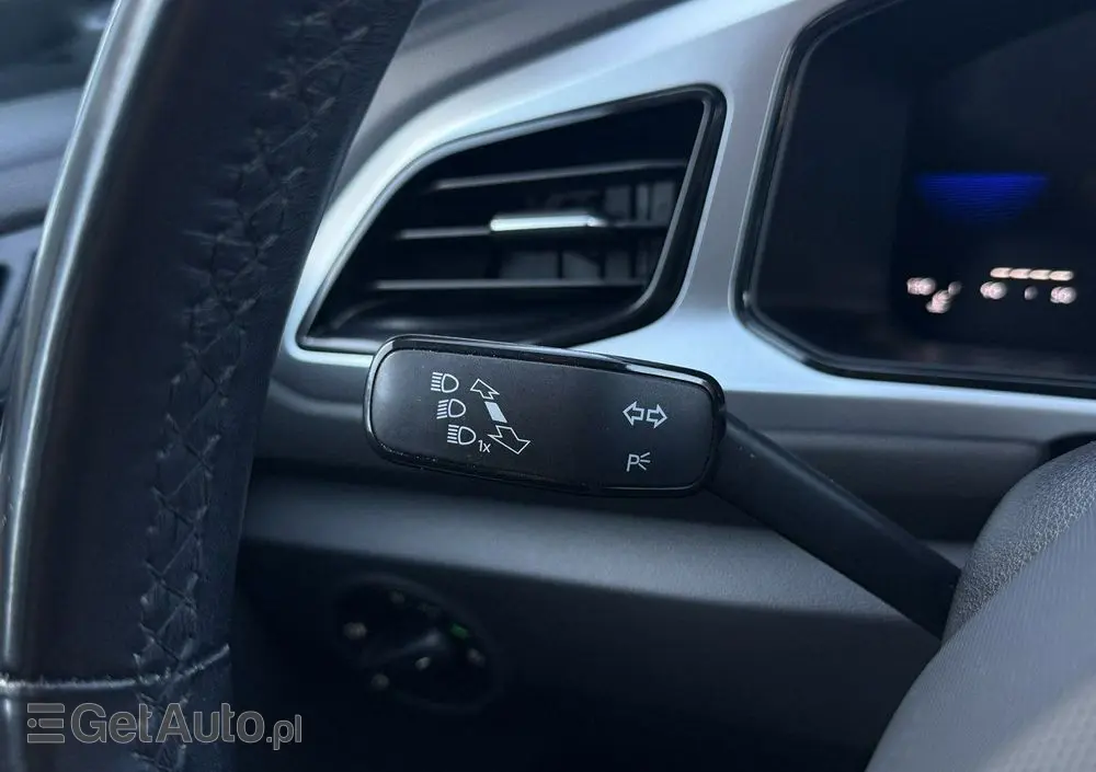 VOLKSWAGEN T-Roc 1.5 TSI Life