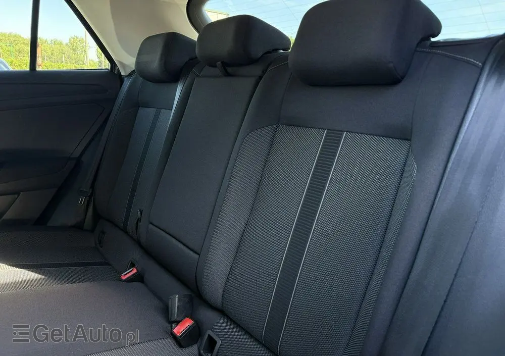 VOLKSWAGEN T-Roc 1.5 TSI Life