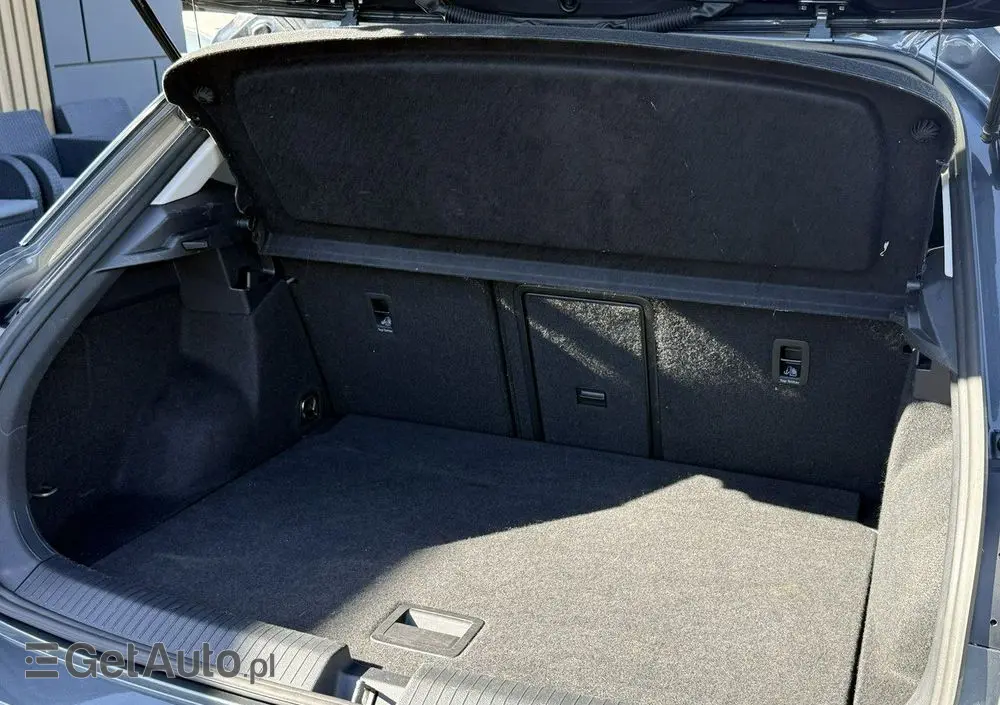 VOLKSWAGEN T-Roc 1.5 TSI Life