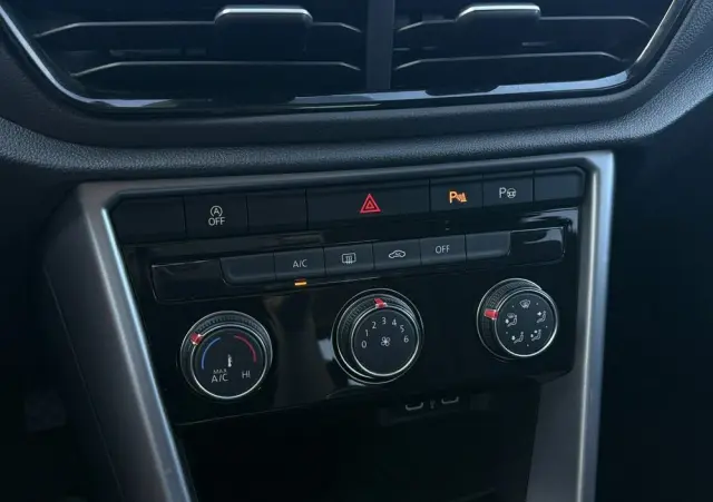VOLKSWAGEN T-Roc 1.5 TSI Life