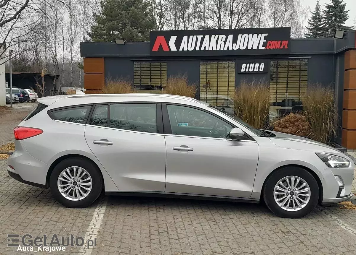 FORD Focus 1.5 EcoBlue SCR Titanium