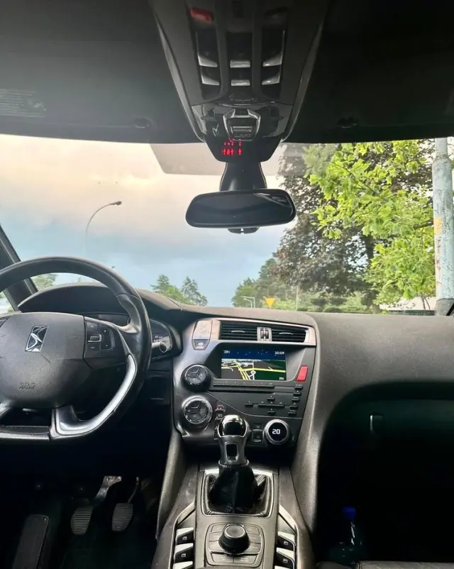 CITROËN DS5 2.0 HDi SportChic