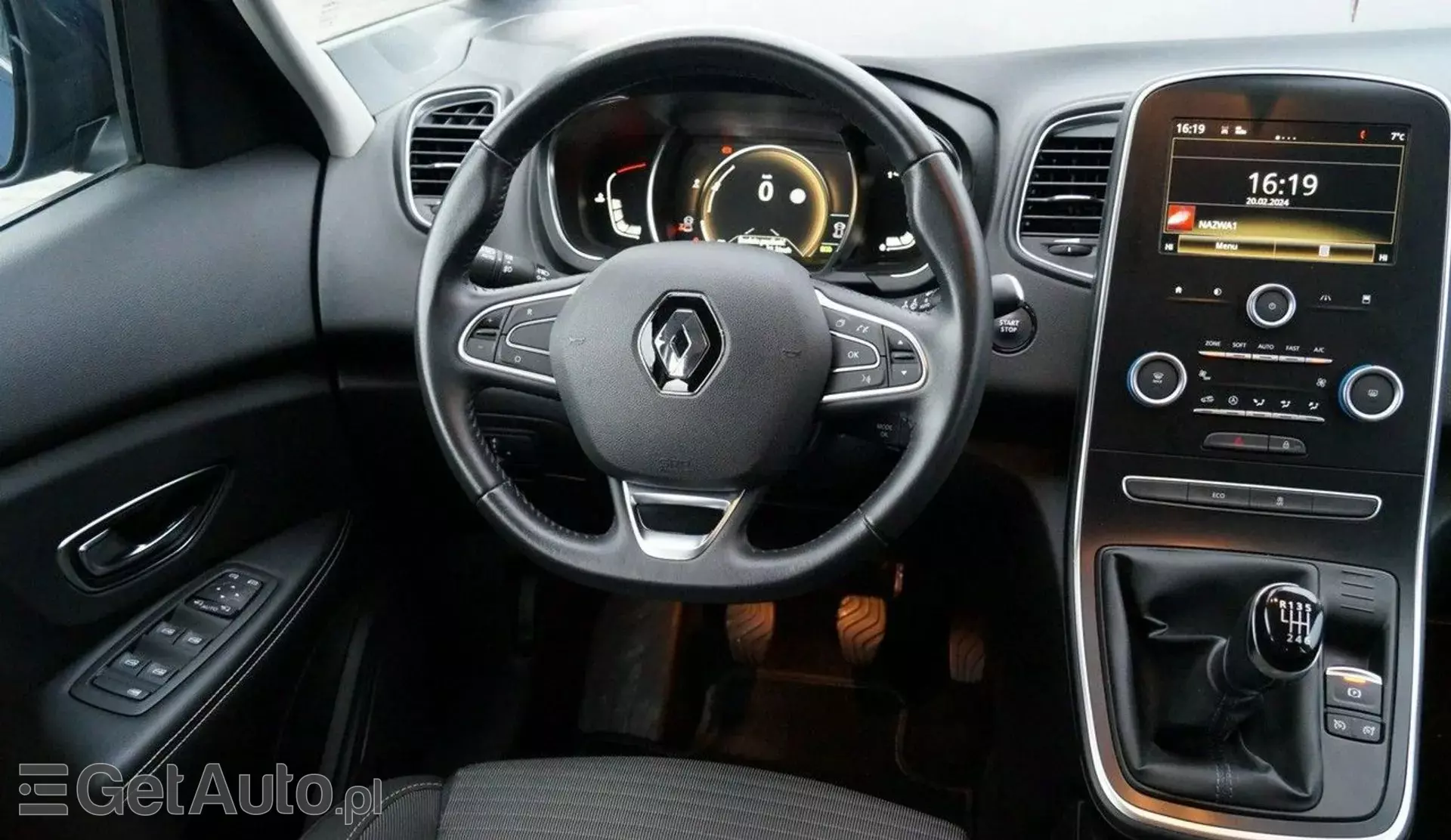 RENAULT Scenic 