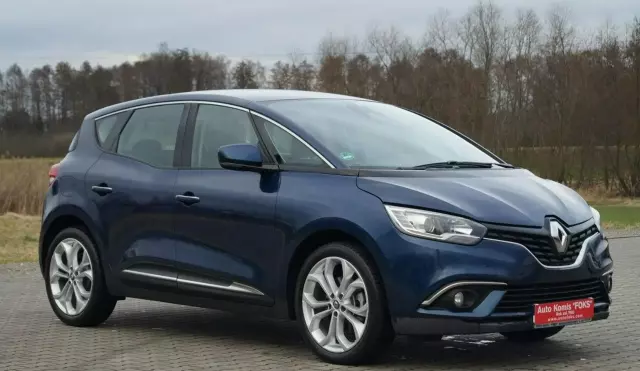 RENAULT Scenic 