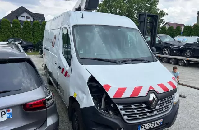 RENAULT Master 