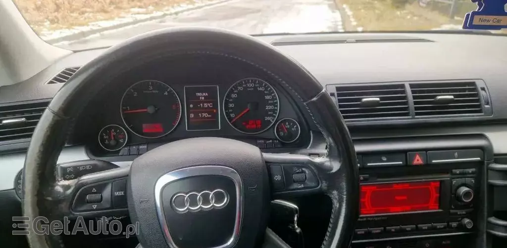 AUDI A4 