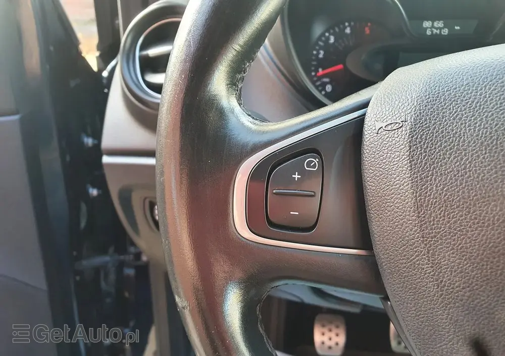 RENAULT Captur 1.5 dCi Energy Limited