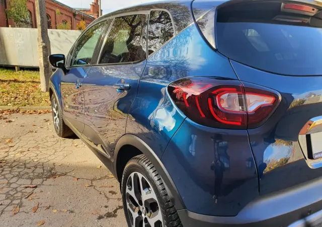 RENAULT Captur 1.5 dCi Energy Limited