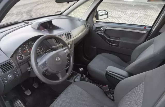 OPEL Meriva 