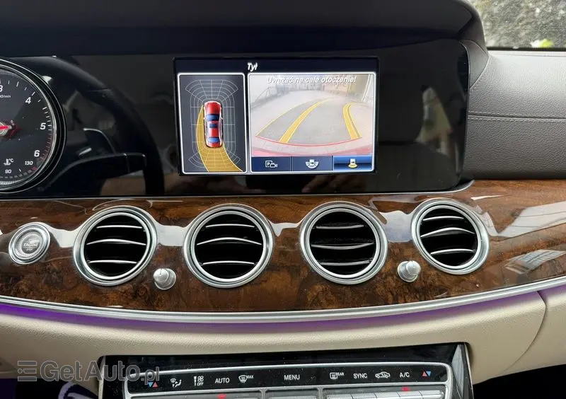 MERCEDES-BENZ Klasa E 220 d 9G-TRONIC
