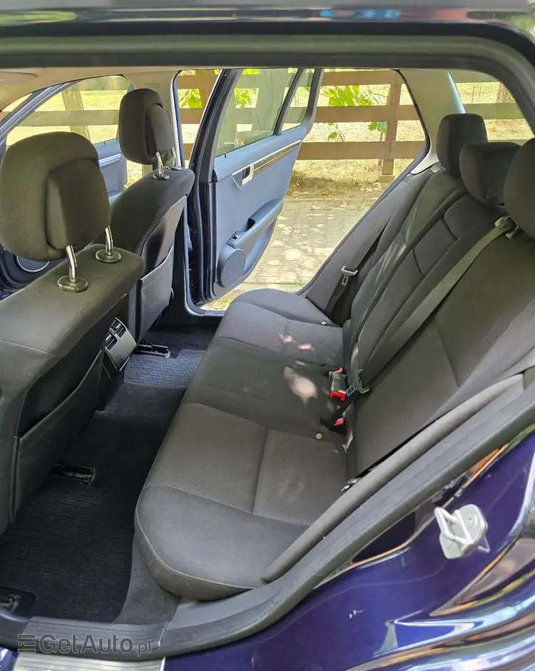 MERCEDES-BENZ Klasa C 200 CDI Elegance