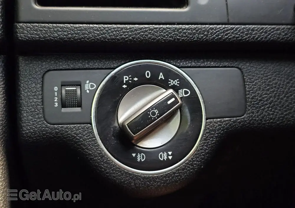 MERCEDES-BENZ Klasa C 200 CDI Elegance