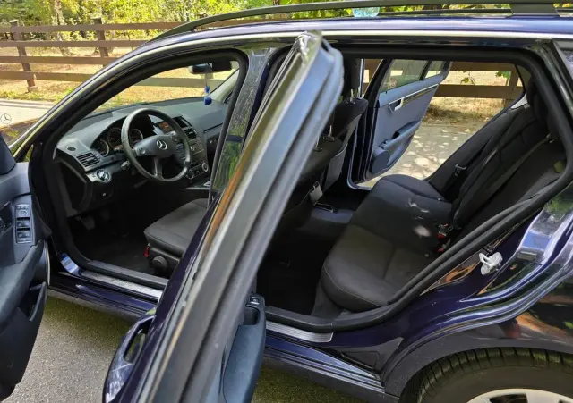 MERCEDES-BENZ Klasa C 200 CDI Elegance