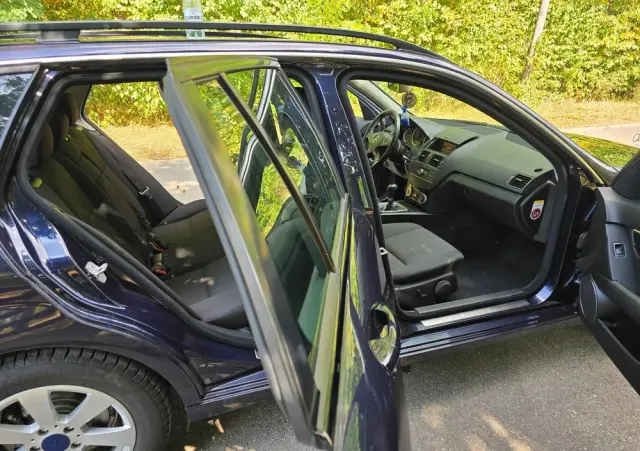 MERCEDES-BENZ Klasa C 200 CDI Elegance